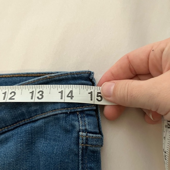 madewell roadtripper jeans Sz 26 Skinny Mid Wash High Rise Raw Hem Casual - Picture 6 of 9